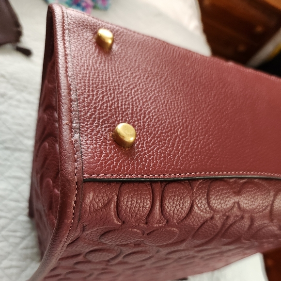 Coach Field Tote - Large - Picture 8 of 16